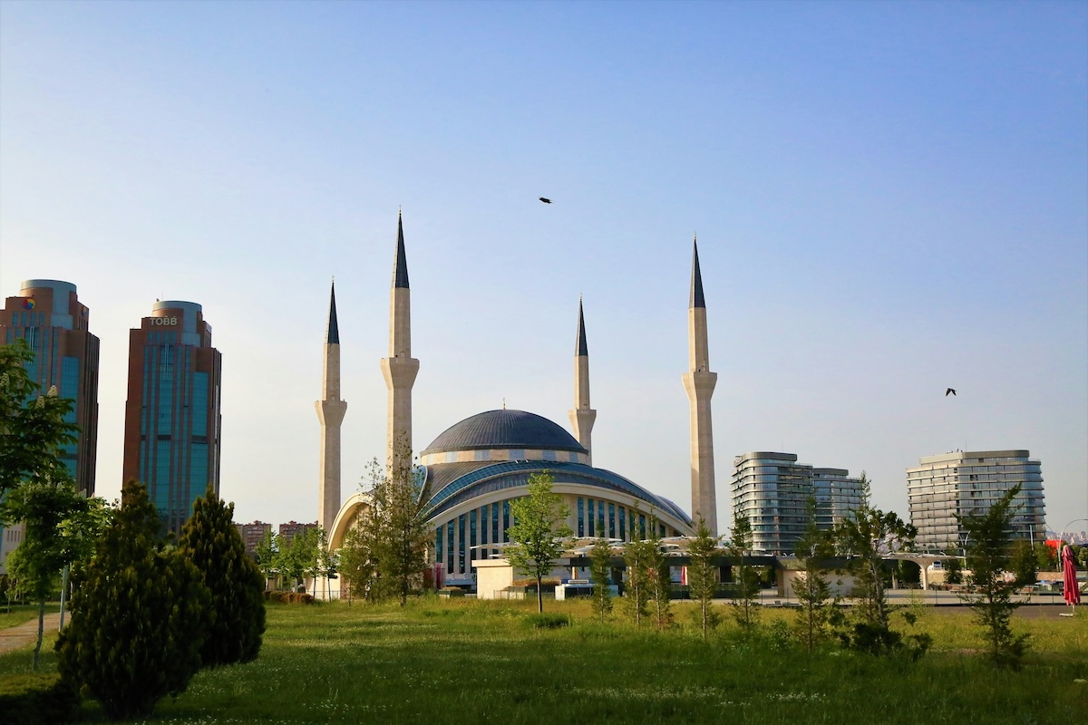 Überraschende Wende in den offiziellen Banken-Bilanzen: Hauptstadt Ankara entpuppt sich als die absolute Schulden-Metropole des Landes!