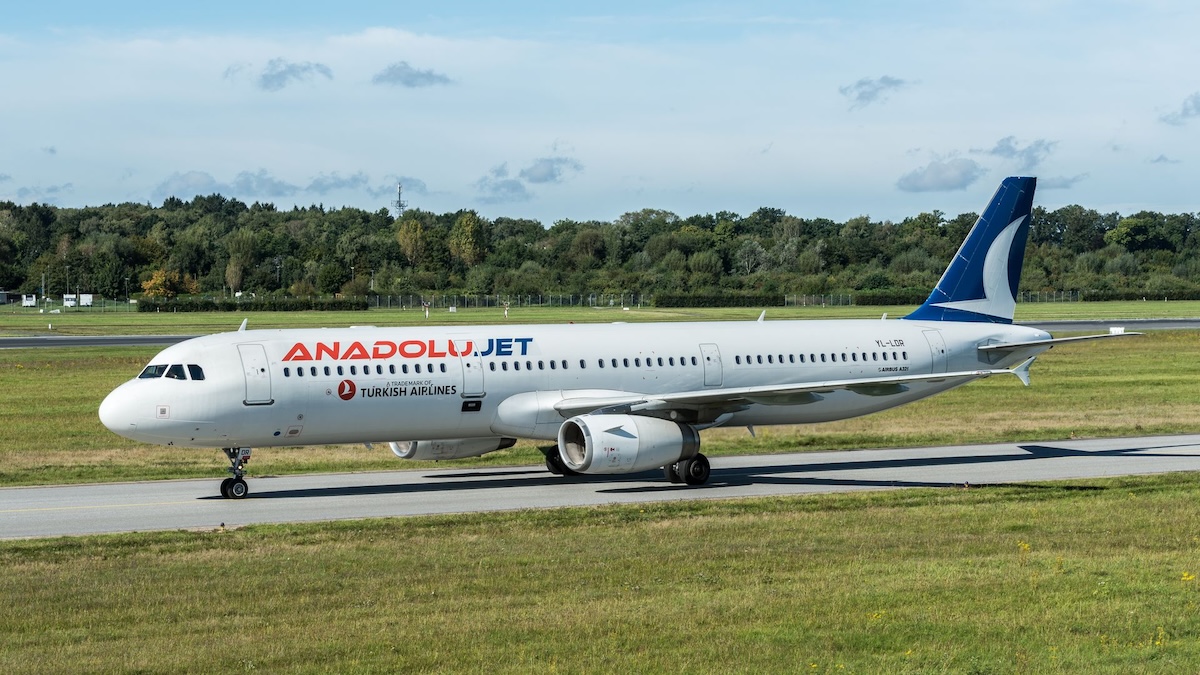 Meilenstein der Luftfahrt: Türkische Airline AJet knackt magische 100.000-Passagiere-Marke