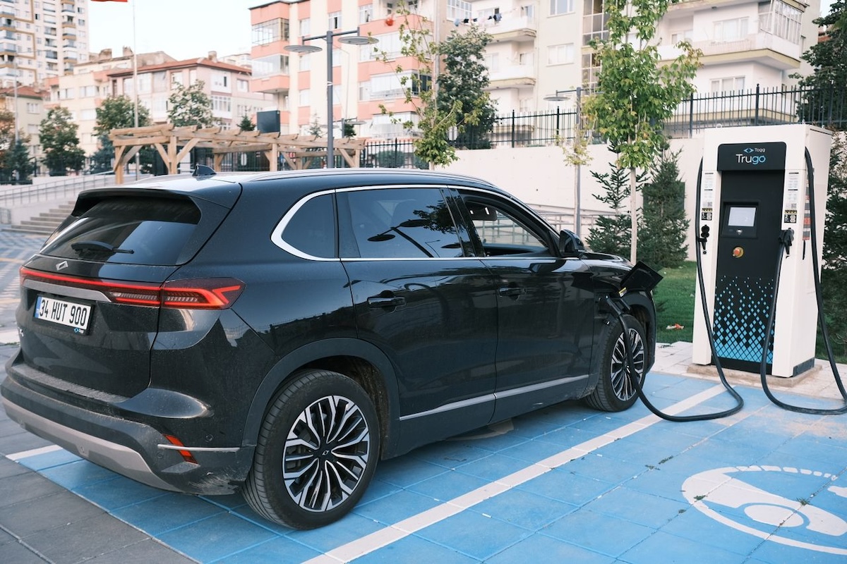 Netzausbau beschleunigt: Elektroauto-Pionier Togg eröffnet elf neue Servicestützpunkte